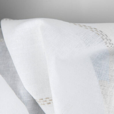 Lin-bomullsstoff hvit med naturlig grå striper for klær, hjemmetekstiler