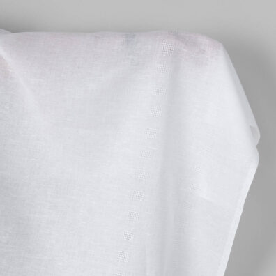 Lin-bomullsstoff knallhvitt med gjennomsiktige ruter