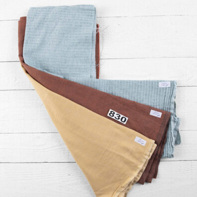 Halvlinstoff sett Nr. 830