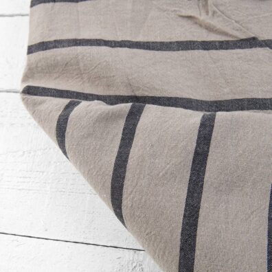 Halvlinstoff sett Nr. 832