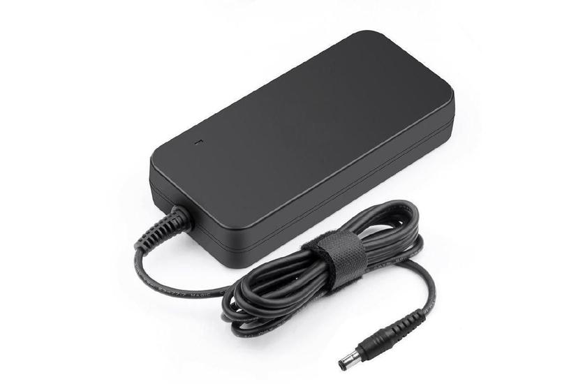 CoreParts - strømforsyningsadapter