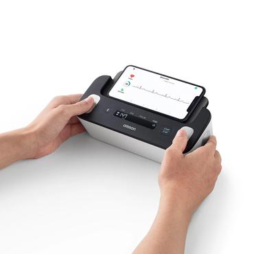 Omron Complete HEM-7530T-E3 - blodtrycksmonitor