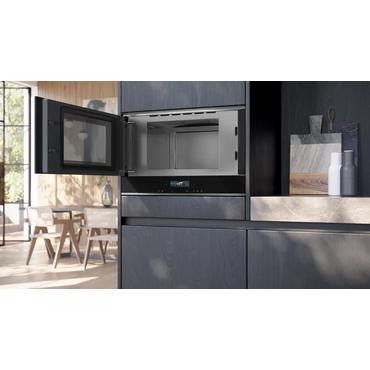 Siemens iQ700 BF722L1B1