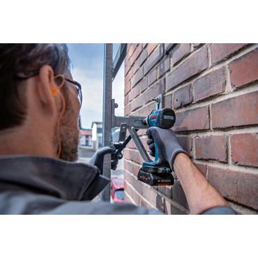 warehouse linden----Bosch GDS 18V-330 HC (2xPC4,0Ah, L)