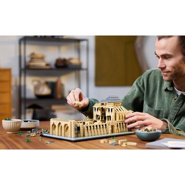 LEGO Architecture 21061 Notre-Dame w Paryżu