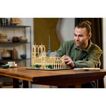 LEGO Architecture 21061 Notre-Dame w Paryżu