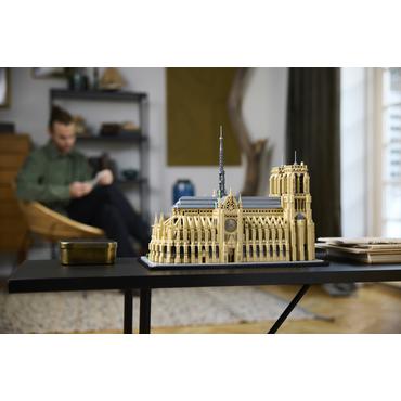 LEGO Architecture 21061 Notre-Dame w Paryżu