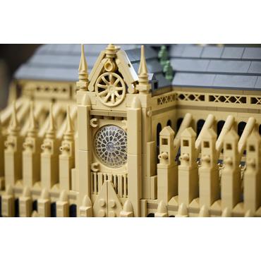 LEGO Architecture 21061 Notre-Dame w Paryżu
