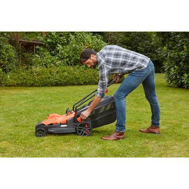 Black & Decker BEMW471ES-QS pl&aelig;neklipper Skubbe pl&aelig;neklipper Vekselstr&oslash;m Sort, Gr&aring;, Orange
