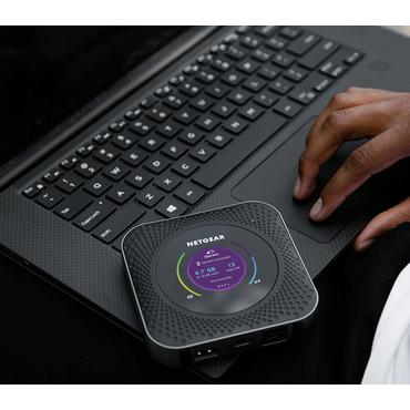 NETGEAR Nighthawk M1 Mobile Router