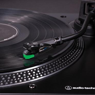 Audio-Technica AT-LP120XUSB - pladespiller
