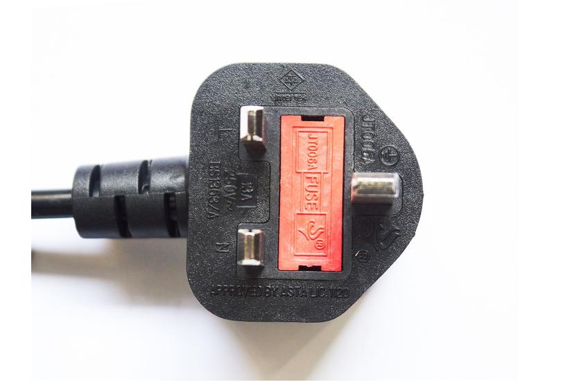 Multibrackets - strömkabel BS 1363A - 2 m