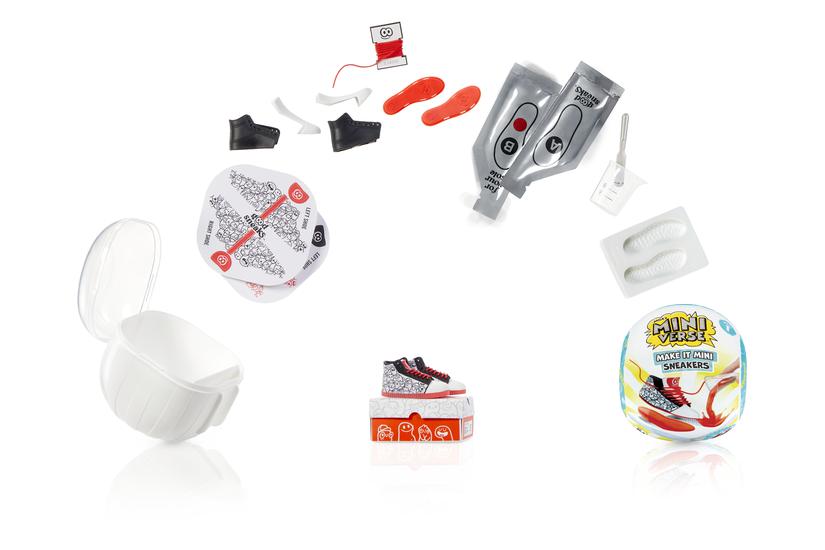 Miniverse Make It Mini Sneakers in PDQ