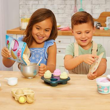Little Tikes Creative Chefs Bakers Kit