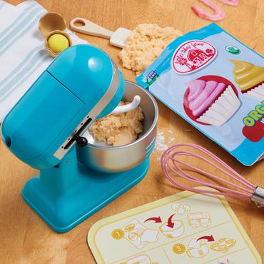 Little Tikes Creative Chefs Bakers Kit