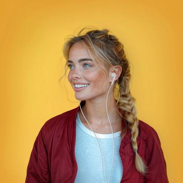 Hama Glow II Headset Ledningsført I ørerne Opkald/musik Hvid