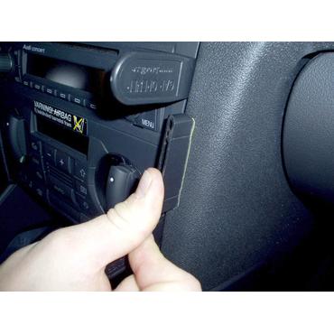 Brodit ProClip Angled mount - montering för mobiltelefon