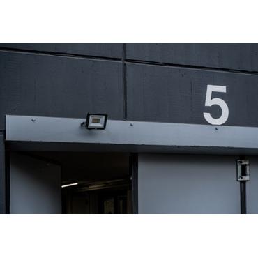 Brennenstuhl 1171250241 projektør Sort 20 W LED D