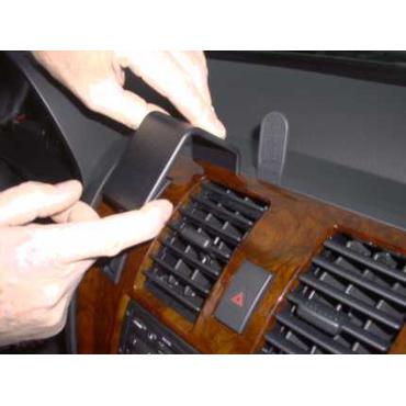 Brodit ProClip Center Mount - monteringsbeslag til køretøjer