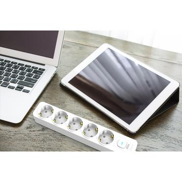 INCA Steckdosenleiste IPW-44GB  5fach, LED Anz. Wei&Atilde;    1,5m