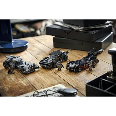 76331 DC Super Heroes Batman vs. Superman: Batmobil