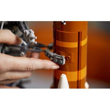 LEGO Icons 10341 Rakieta SLS NASA Artemis