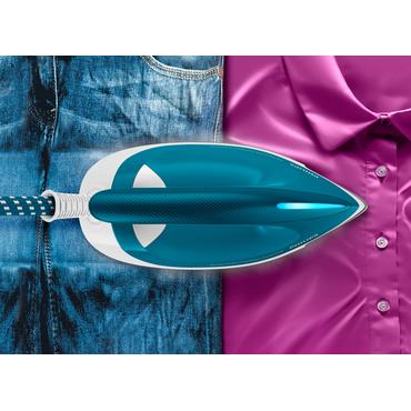 Philips PerfectCare Compact Essential GC6840 - strykj&auml;rn med separat &aring;nggenerator - sula SteamGlide