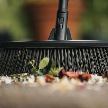 Fiskars 1025921 kost Udend&oslash;rs Sort