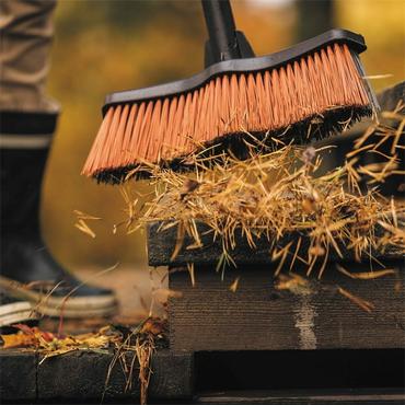 Fiskars 1025921 kost Udend&oslash;rs Sort