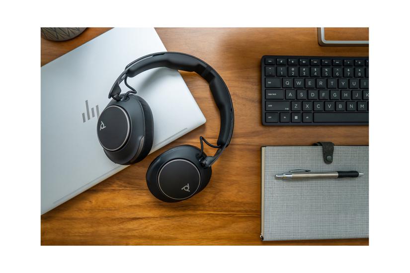 Poly Voyager Surround Headset Usb Via Bluetooth Adapter