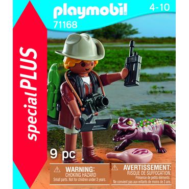 Researcher with young ca iman