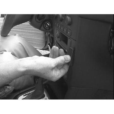 Brodit ProClip Angled mount - montering för mobiltelefon