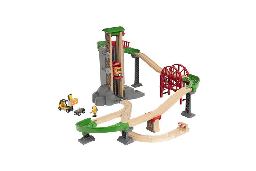 BRIO Large warehouse with lift - 33887