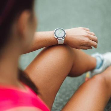 Polar Vantage V 3 Vantage V3 3,53 cm (1.39") AMOLED Digital 454 x 454 pixel Berøringsskærm Sølv GPS (satellit)