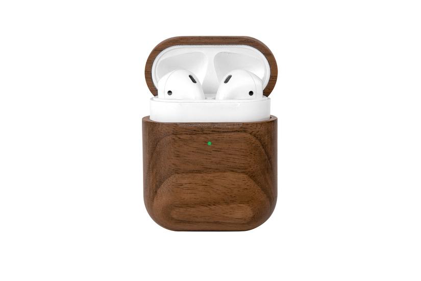 WOODCESSORIES AirCase Schutzhülle für Apple AirPods 1. und 2. Generation braun (ECO505)