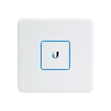 Ubiquiti UniFi USG