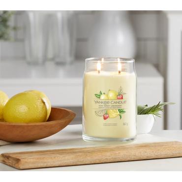 Yankee Candle Iced Berry Lemonade vokslys Cylinder Grapefrugt, Citron, Pomelo Gul 1 stk
