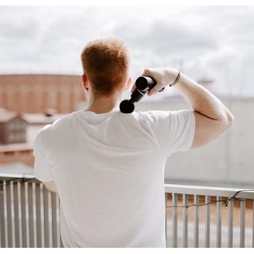 Swedish Posture Massage Gun Mini Recovery massageapparat Universel Sort