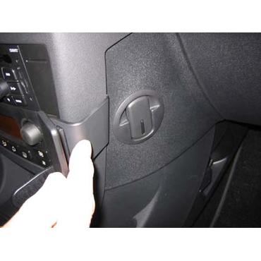 Brodit ProClip Angled mount - montering för mobiltelefon