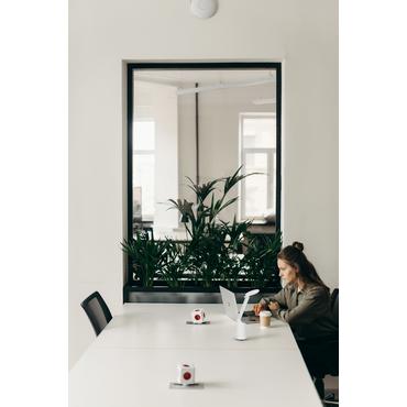 Activejet LED-bordlampe AJE-FUTURE Hvid