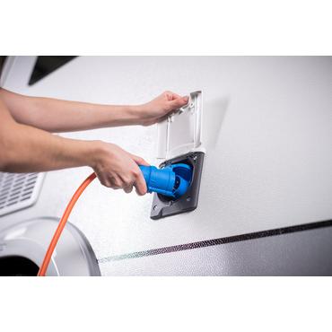 Brennenstuhl 1132910025 el-ledning Orange 1,5 m IEC Type E (3.4 mm, 3.1 mm) Str&oslash;mstik type F