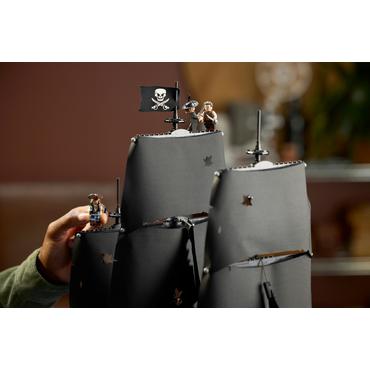 LEGO ICONS Kaptajn Jack Sparrows piratskib