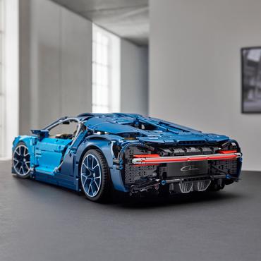 LEGO Technic 42083 - Bugatti Chiron - byggsats