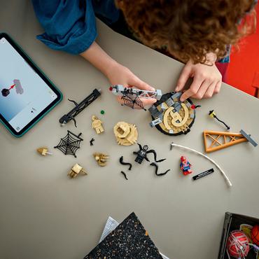 LEGO Episk kamp: Spider-Man mod Sandman