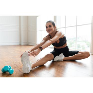 Amazfit Active 4,45 cm (1.75") AMOLED Digital 390 x 450 pixel Berøringsskærm Sort GPS (satellit)