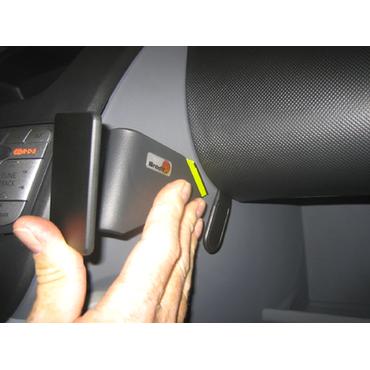 Brodit ProClip Angled mount - montering för mobiltelefon