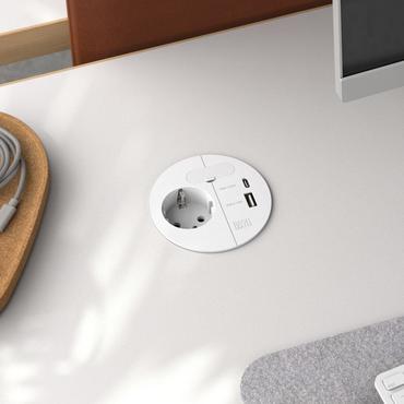 LOOP IN CHARGE 1xCEE7/3 1xUSB