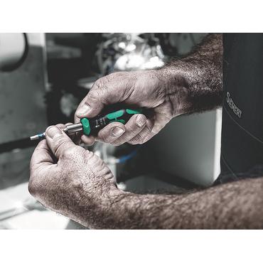 Wera 838 RA S Bitholding Screwdriver w.Ratchet func.1/4