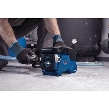 Akku-Förderpumpe GTP 18V-28 solo, 18Volt (blau/schwarz, ohne Akku und Ladegerät, für sauberes Wasser)
