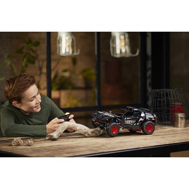 LEGO Technic 42160 - Audi RS Q e-tron - byggsats